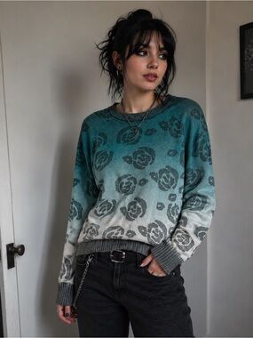 Kinross Cashmere Dip Dyed Blue Rose Print Crew neck Sweater Womens Sz M